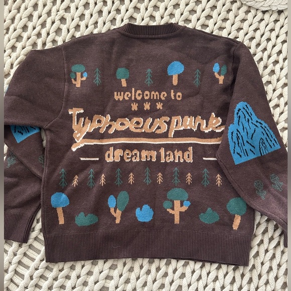 Dreamland Sweater - Picture 2 of 5